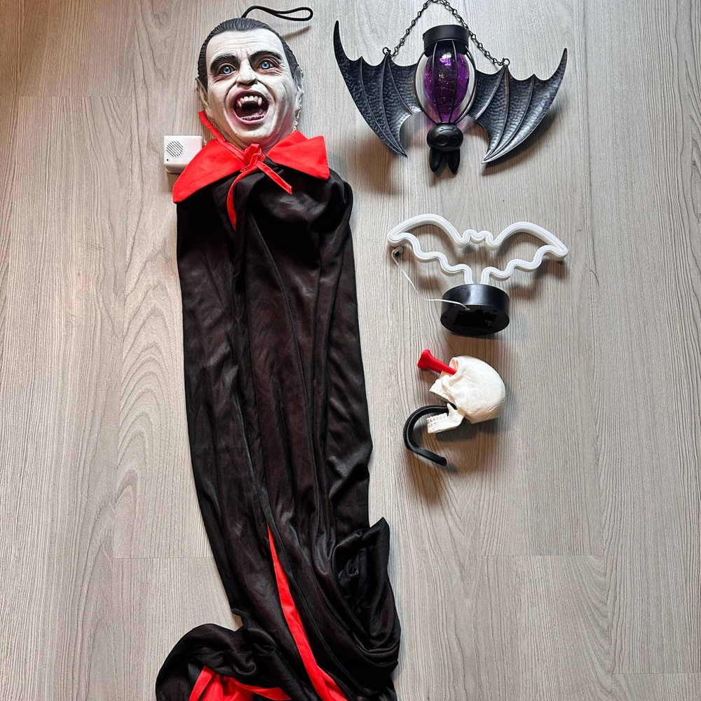Vampire Halloween Bundle - Lights & Decor